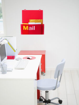 WEEW-Design-contenitore-idee-per-arredare-ufficio-idea-regalo-rosso 02